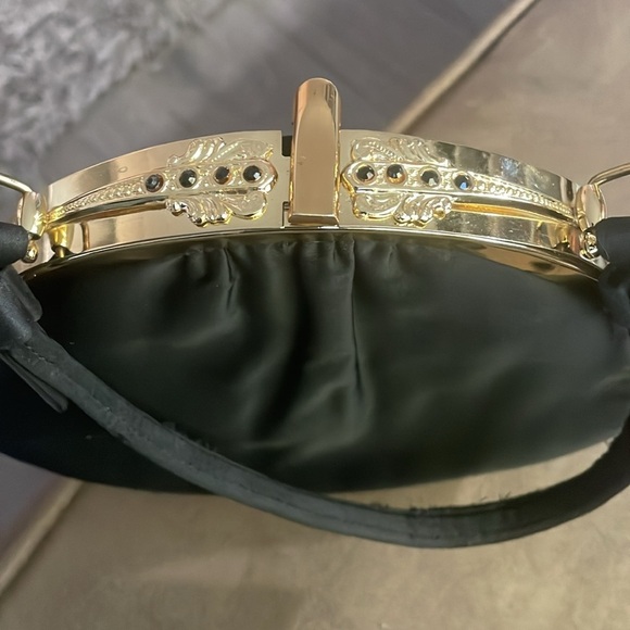 Vintage Black and Gold Clutch Bag - Picture 2 of 8